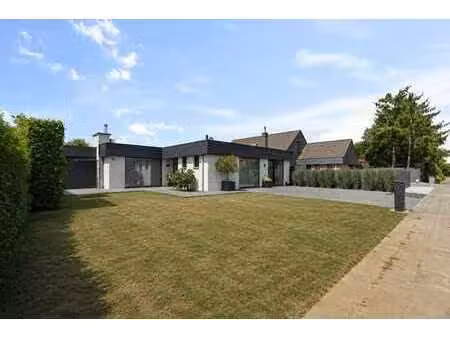bungalow