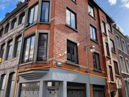 ez-de-chaussée commercial – rue hors château