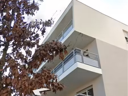 appartement 65m² + balcon 11m²