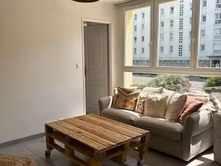 location meublée appartement 2 pièces 31.7 m² à le havre (76600)  516 €
