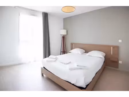 location meublée appartement 1 pièce 18 m² à narbonne (11100)  560 €