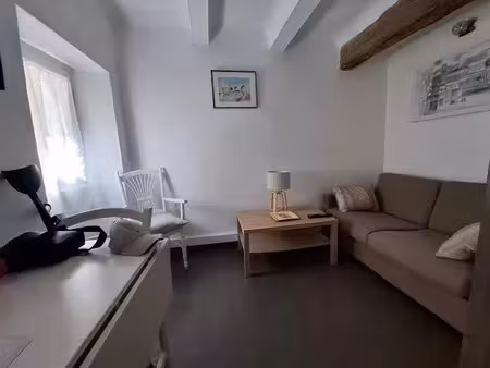 location meublée appartement 2 pièces 32.92 m² à valensole (04210)  530 €