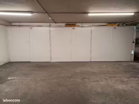 parking à louer
