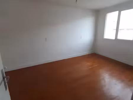location appartement 3 pièces 42 m² à clermont-ferrand (63000)  470 €