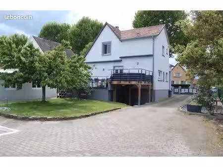 maison individuelle avec studio indépendant  deux terrasses et deux garages – colmar  quar