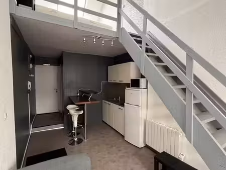 appartement duplex t2  28m2 meublés  vieux lille  pour étudiants