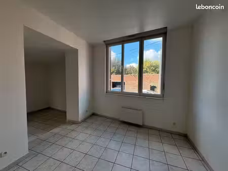 appartement 47 m² avec cour privée – valenciennes