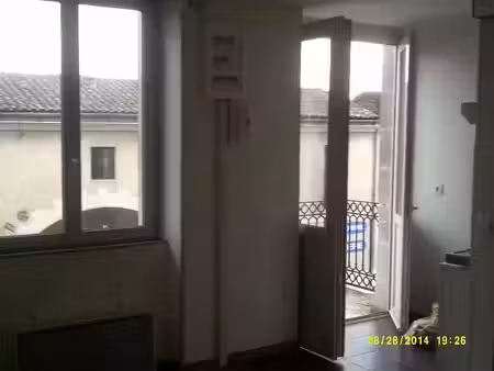 location appartement 2 pièces à cadillac-sur-garonne (33410)  550 €