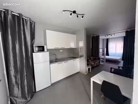 appartement studio t1 t2  32m2 meublé  vieux lille  pour étudiant