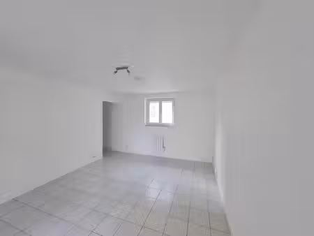 location appartement 1 pièce 24.83 m² à nanteuil-lès-meaux (77100)  530 €