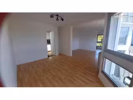 appartement 4 pièces 75 m²