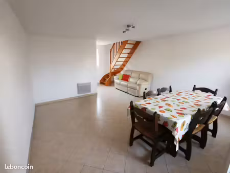 maison meublée 60 m² – 2 chambres – usseau