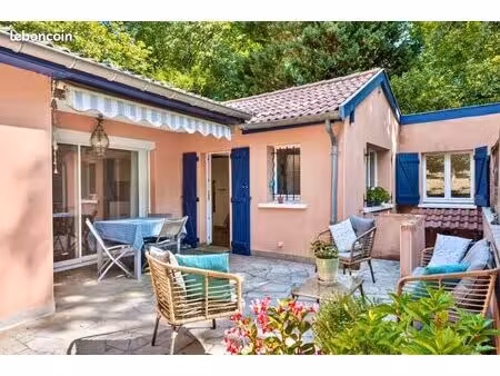 maison 4 pièces 130 m²