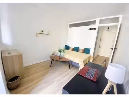 location meublée appartement 1 pièce 20 m² à marseille 5ème (13005)  580 €