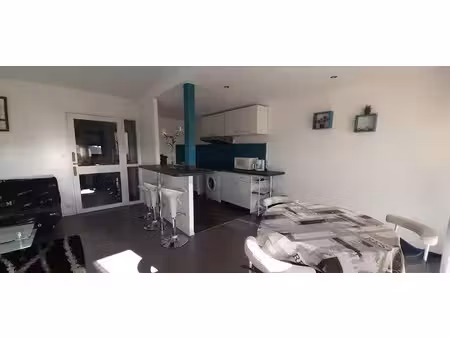 location meublée appartement 4 pièces 80 m² à talence (33400)  580 €