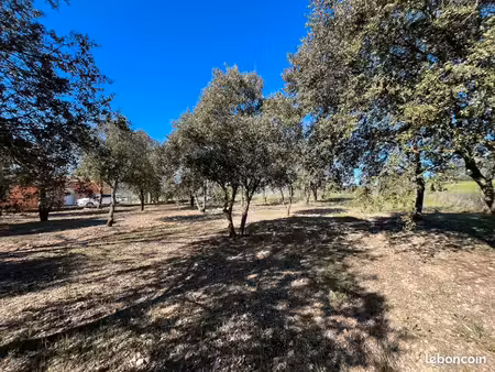 terrain 1 490 m² tavernes