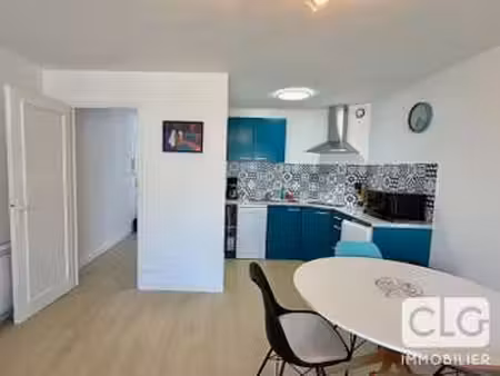 location appartement t1 bord de mer à concarneau (29900) : à louer t1 bord de mer / 37m² c