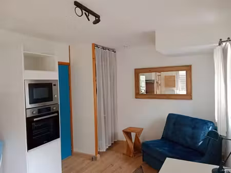 location meublée appartement 1 pièce 22 m² à lille (59000)  629 €