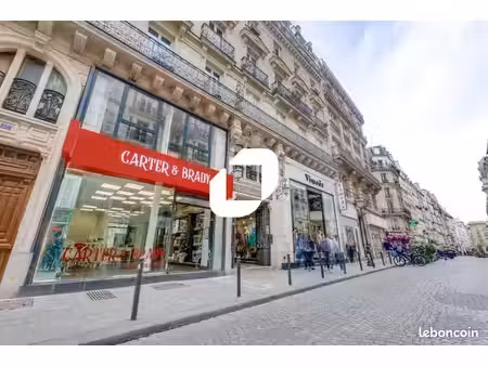local commercial 80 m²