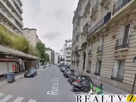 local commercial 335 m²