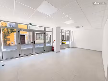 local commercial