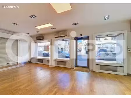 local commercial 115 m²