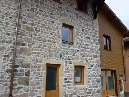 charmante location de village t3