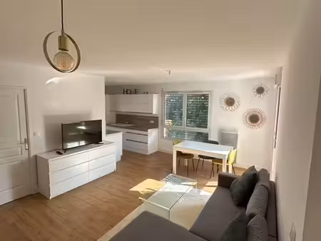 appartement 3 pièces 64 m² - location meublé- avenue leclerc – lyon 7 eme