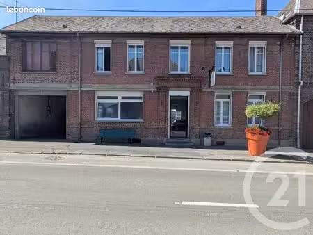 maison 5 pièces 132 m²