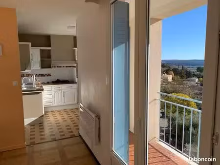 t3 bellevue manosque 56m2 climatisé cuisine semi-équipée