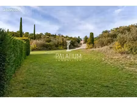 terrain 658 m² valensole