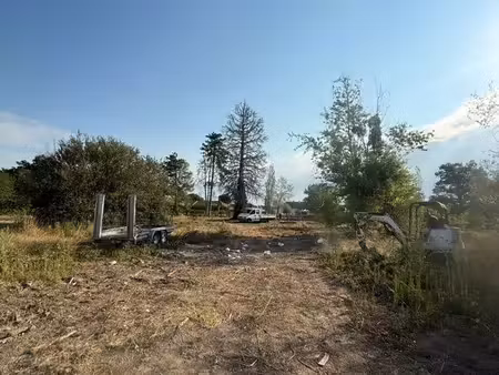 deux terrains à vendre séparément – vendat (03)
