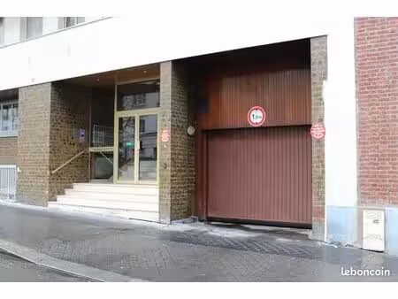 parking/box 11 m² paris