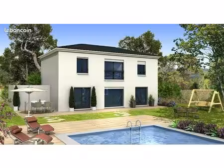 terrain à bâtir de 280 m² à toulon 83200 (83)