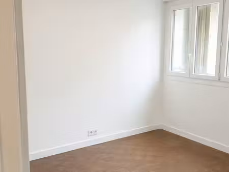appartement 57 m² non meublé – rue troyon