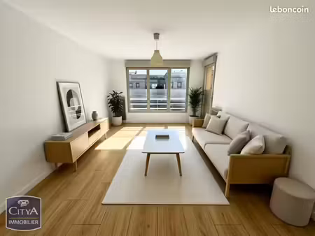 appartement 3 pièces 65 m²