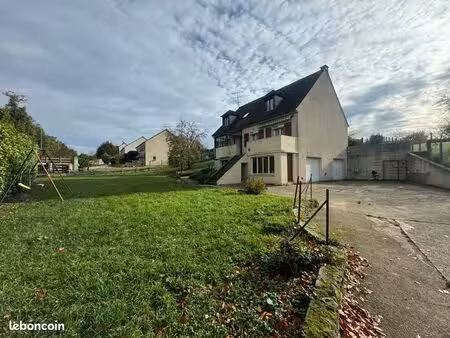 maison 5 pièces 140 m²