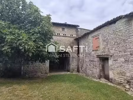 vente maison 5 pièces 110 m² à ligne (16140)  53 000 €