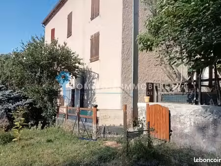 maison de village