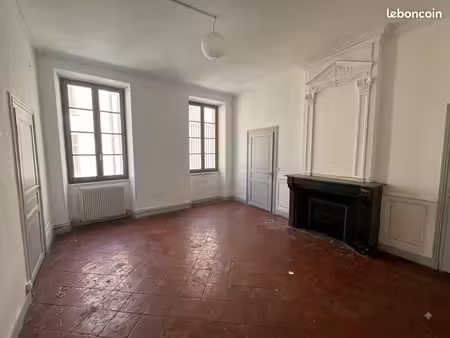 appartement t3 74m² plein centre