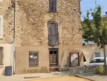 maison de village en pierre à rénover – au cœur des châteaux cathares