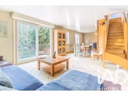 maison 7 pièces 122 m²