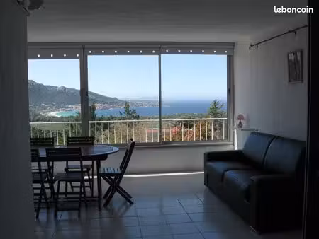 f2 61 m2 vue mer exceptionnelle situé à 5 mns des plages