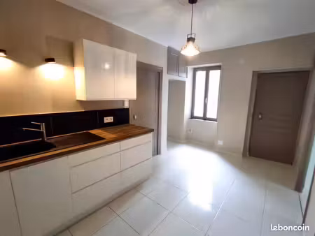 appartement 69 m² millau