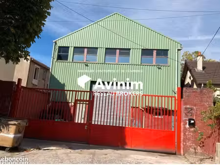 local 500 m² le bourget