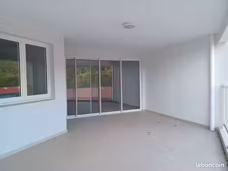 appartement 3 pièces 79 m²