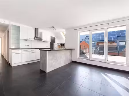 appartement à louer avec terrasse et 2 chambres   gembloux (vbe55648)
