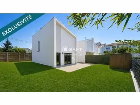 maison 5 pièces de 95m²
