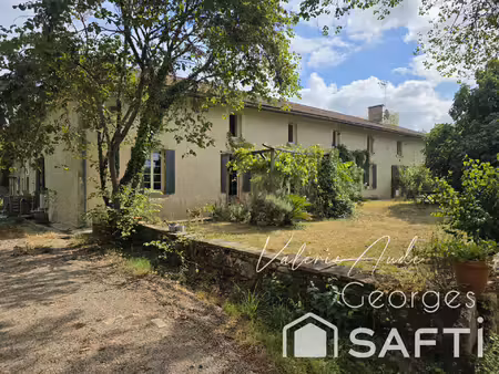 belle longère rénovée sur 8500m² de terrain