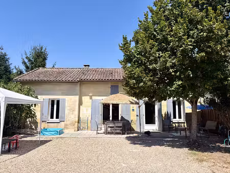 maison en pierre de caractère avec piscine  à 15min de saint-émilion